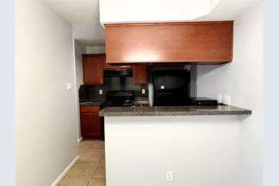 700 Thicket Lane #406, Houston, TX 77079 - Photo 9