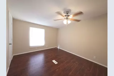 9 Ridgeway Drive, Conroe, TX 77303 - Photo 7