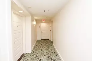 801 E Beach Dr, Galveston, TX 77550 - Photo 11