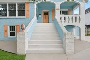 3807 Avenue R, Galveston, TX 77550 - Photo 7