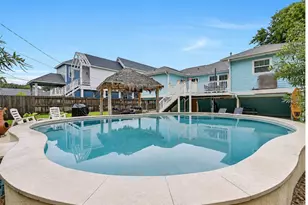 3807 Avenue R, Galveston, TX 77550 - Photo 3