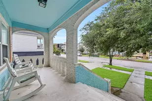 3807 Avenue R, Galveston, TX 77550 - Photo 37