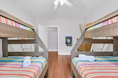 3807 Avenue R, Galveston, TX 77550 - Photo 27