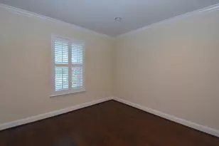 1007 Blue Willow Dr, Houston, TX 77042 - Photo 11