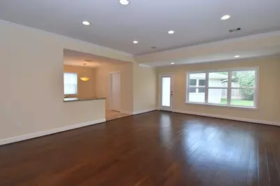 1007 Blue Willow Drive, Houston, TX 77042 - Photo 13