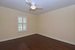1007 Blue Willow Dr, Houston, TX 77042 - Photo 23