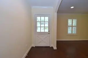 1007 Blue Willow Dr, Houston, TX 77042 - Photo 5
