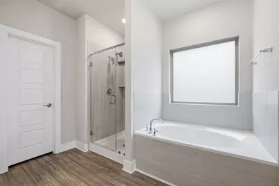 9727 Migrant Hawker Court, Conroe, TX 77385 - Photo 25