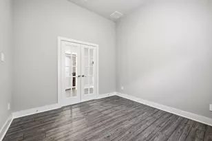 9727 Migrant Hawker Ct, Conroe, TX 77385 - Photo 11