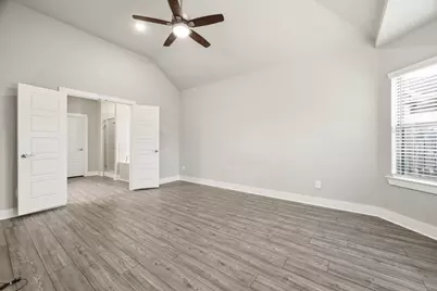 9727 Migrant Hawker Court, Conroe, TX 77385 - Photo 23