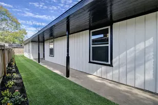 847 Seamaster Dr, Houston, TX 77062 - Photo 7