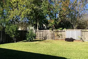 4506 Springfield Lakes St, Sugar Land, TX 77479 - Photo 19