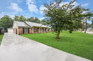 1319 Forsythe Ln, Houston, TX 77073 - Photo 1