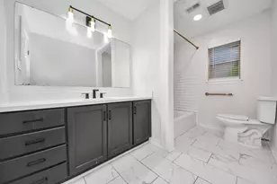 1319 Forsythe Ln, Houston, TX 77073 - Photo 17