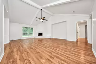 1319 Forsythe Ln, Houston, TX 77073 - Photo 13