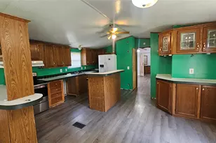 76 County Rd 3378, Cleveland, TX 77327 - Photo 11