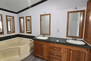 76 County Rd 3378, Cleveland, TX 77327 - Photo 9