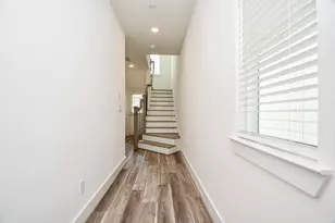 11119 Savannah Woods Ln, Houston, TX 77043 - Photo 5