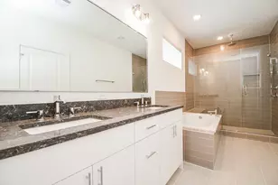 11119 Savannah Woods Ln, Houston, TX 77043 - Photo 25