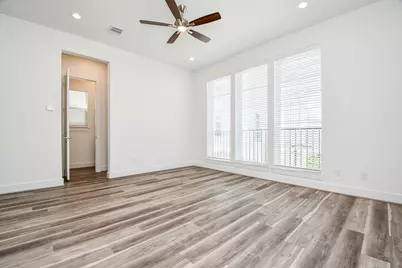 11119 Savannah Woods Lane, Houston, TX 77043 - Photo 19