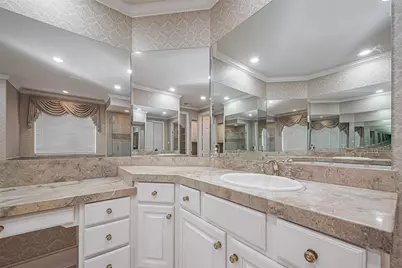 14010 Barnhart Boulevard, Houston, TX 77077 - Photo 33