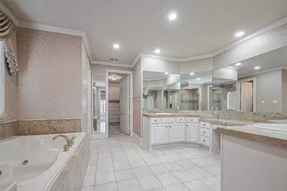14010 Barnhart Boulevard, Houston, TX 77077 - Photo 31
