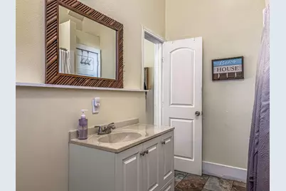 1904 Avenue N, Galveston, TX 77550 - Photo 37