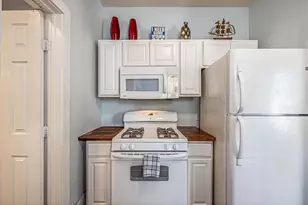 1904 Ave N, Galveston, TX 77550 - Photo 5