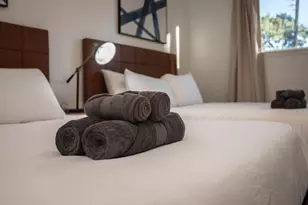 9515 Meadowglen Ln, Houston, TX 77063 - Photo 27