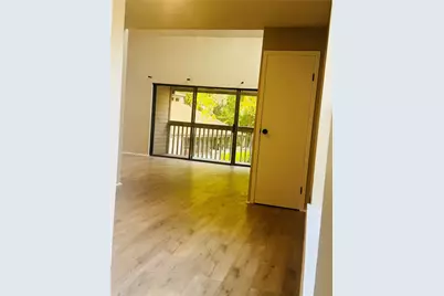 3900 Aspen Drive #B201, Montgomery, TX 77356 - Photo 5