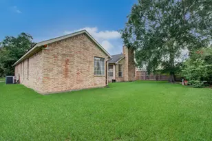 7107 Trimstone Dr, Pasadena, TX 77505 - Photo 35