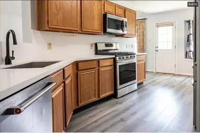 4317 Plover Drive, Seabrook, TX 77586 - Photo 9