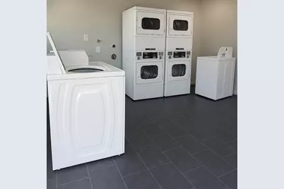 9745 Long Point Road #29, Houston, TX 77055 - Photo 7