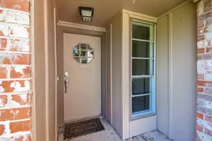 731 Hollyhock St, Richwood, TX 77531 - Photo 3