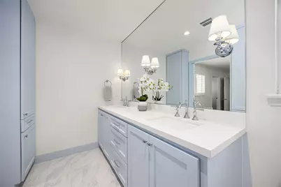 14426 Chadbourne Drive, Houston, TX 77079 - Photo 21