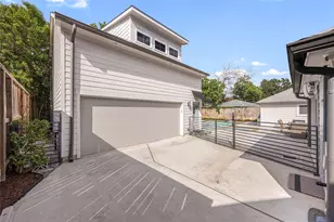 14426 Chadbourne Dr, Houston, TX 77079 - Photo 35