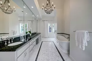 2027 Branard St, Houston, TX 77098 - Photo 19