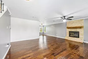 8 Arlington St, Conroe, TX 77301 - Photo 11