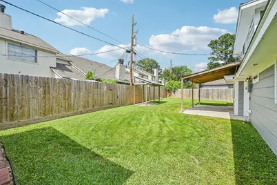 8 Arlington Street, Conroe, TX 77301 - Photo 35