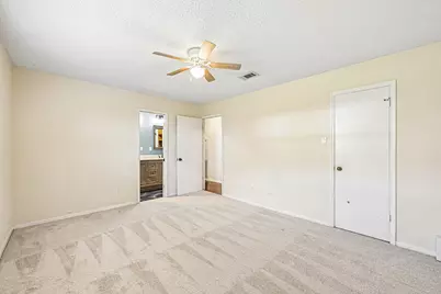 8 Arlington Street, Conroe, TX 77301 - Photo 25
