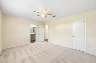 8 Arlington St, Conroe, TX 77301 - Photo 25