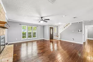 8 Arlington St, Conroe, TX 77301 - Photo 13