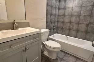 304 Armstrong St, Houston, TX 77029 - Photo 11