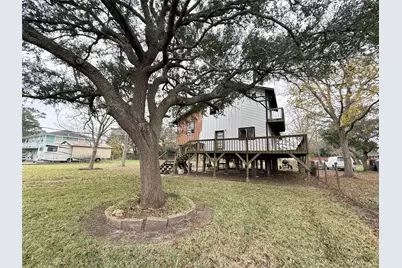 2806 Pearl Street, Liverpool, TX 77577 - Photo 1