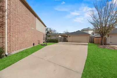 16603 Cedar Manor Court, Cypress, TX 77429 - Photo 3