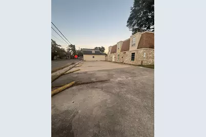 216 S Pruett Street, Baytown, TX 77520 - Photo 19