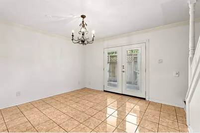 10652 Hazelhurst Drive #29, Houston, TX 77043 - Photo 7