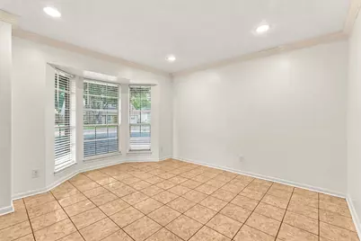 10652 Hazelhurst Drive #29, Houston, TX 77043 - Photo 3