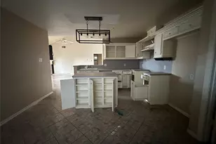 1310 Village Ct Blvd, Rosenberg, TX 77471 - Photo 11