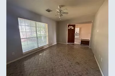 1310 Village Court Boulevard, Rosenberg, TX 77471 - Photo 9